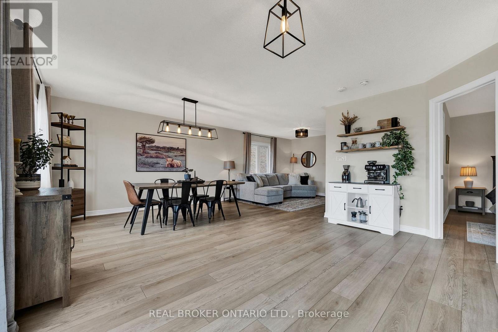 335 Krotz Street W, North Perth, Ontario  N4W 0H8 - Photo 15 - X13024400