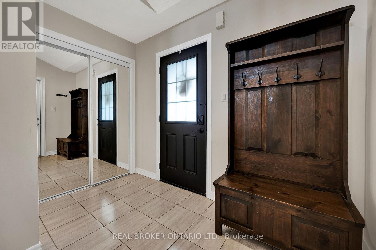 335 Krotz Street W, North Perth, Ontario  N4W 0H8 - Photo 3 - X13024400