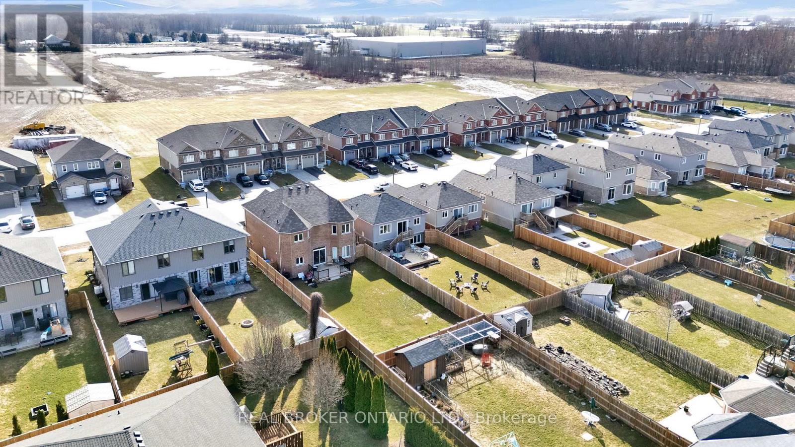 335 Krotz Street W, North Perth, Ontario  N4W 0H8 - Photo 46 - X13024400