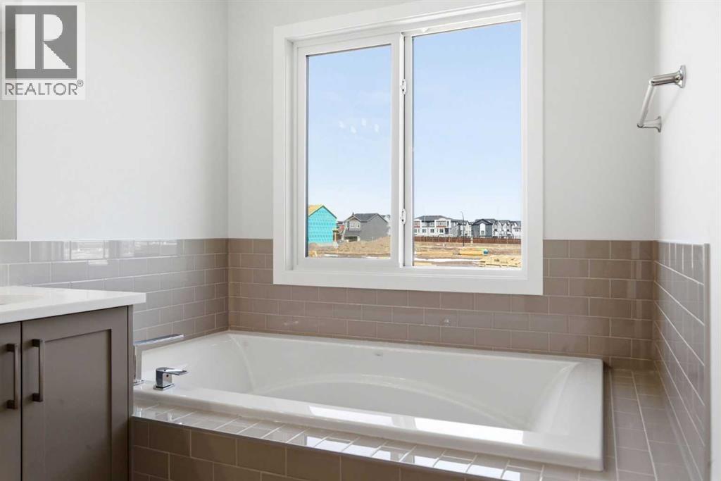 623 Buffaloberry Manor Se, Calgary, Alberta  T3M 3Z2 - Photo 29 - A2303470