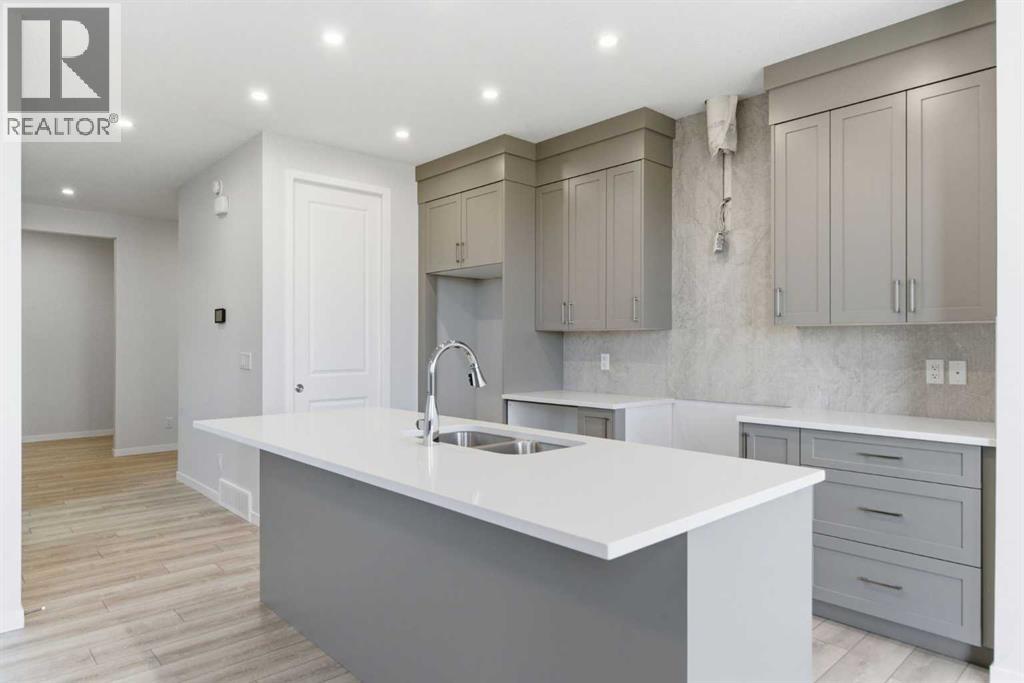 623 Buffaloberry Manor Se, Calgary, Alberta  T3M 3Z2 - Photo 5 - A2303470