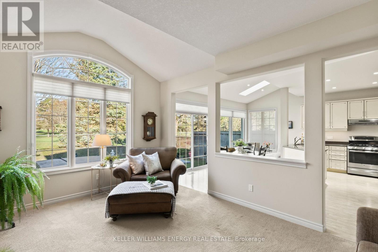 2258 Pindar Crescent, Oshawa, Ontario  L1L 0C6 - Photo 10 - E13024826