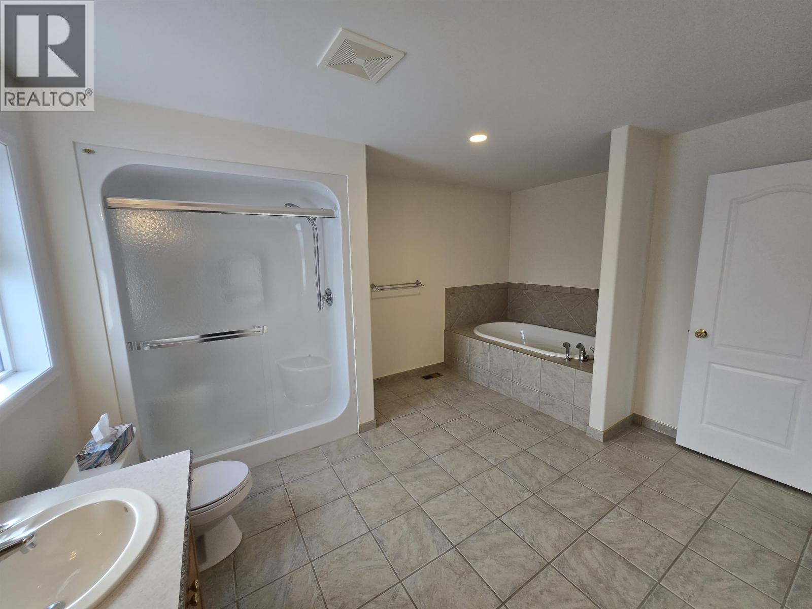 142 Lowe Street, Quesnel, British Columbia  V2J 5T4 - Photo 31 - R3081500