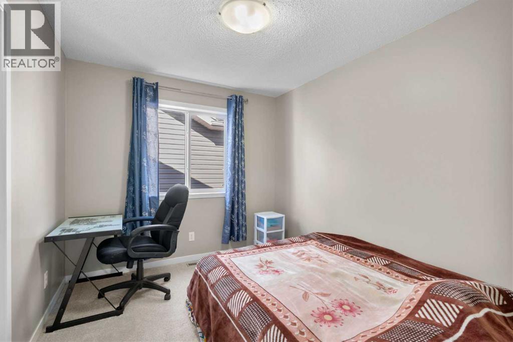 12 Brightoncrest Manor, Calgary, Alberta  T2Z 0N9 - Photo 17 - A2293574