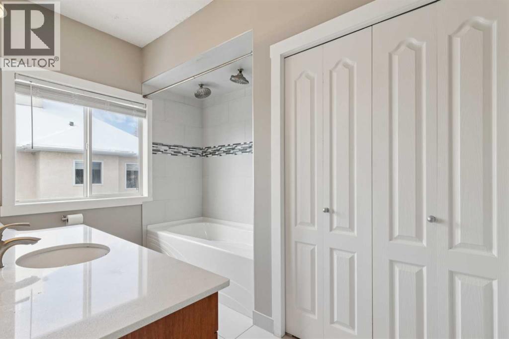 39 Sierra Morena Landing Sw, Calgary, Alberta  T3H 4K3 - Photo 21 - A2295738