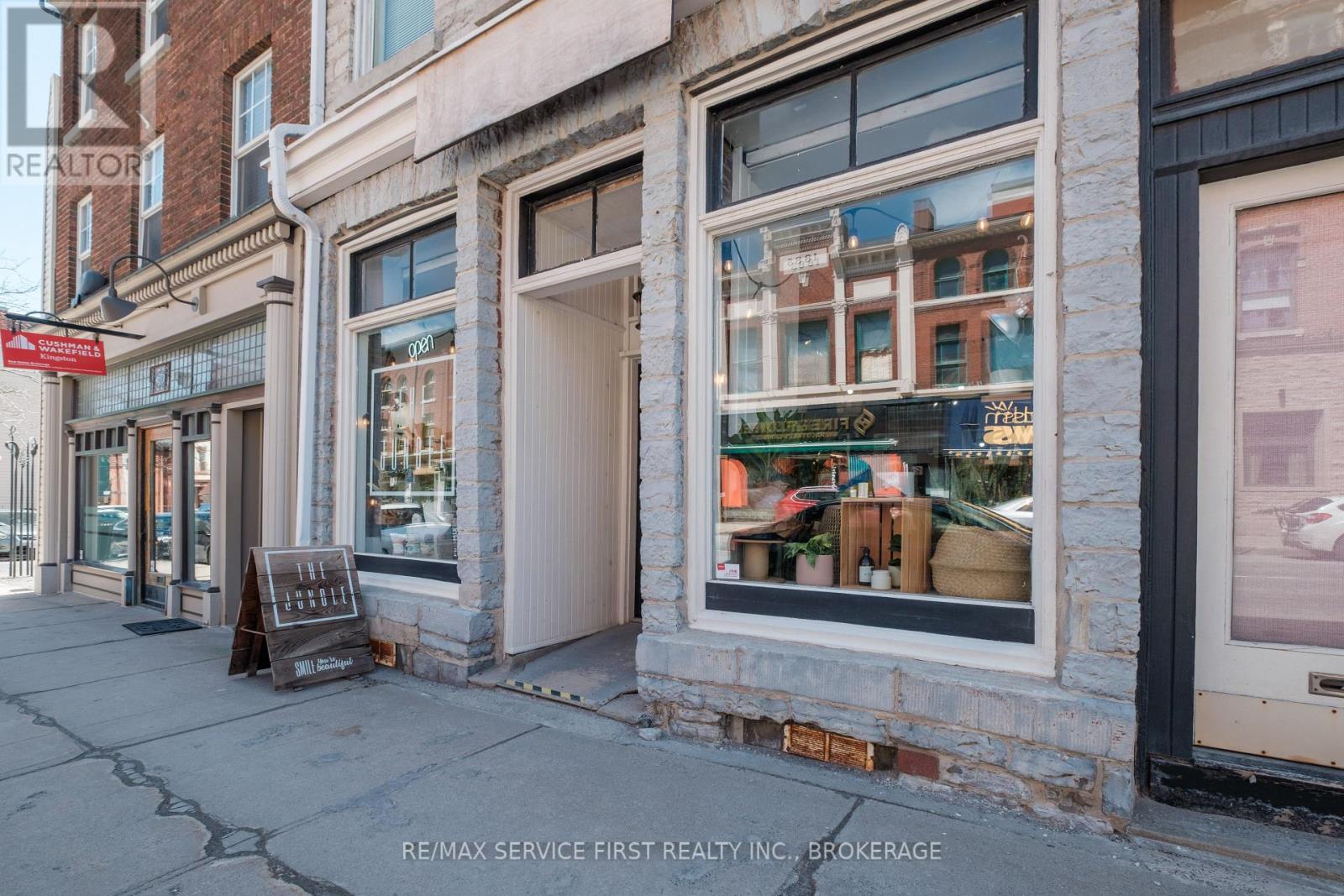 82-94 155-159 Brock St & Wellington St. Street, Kingston, Ontario  K7L 3E1 - Photo 11 - X13024752