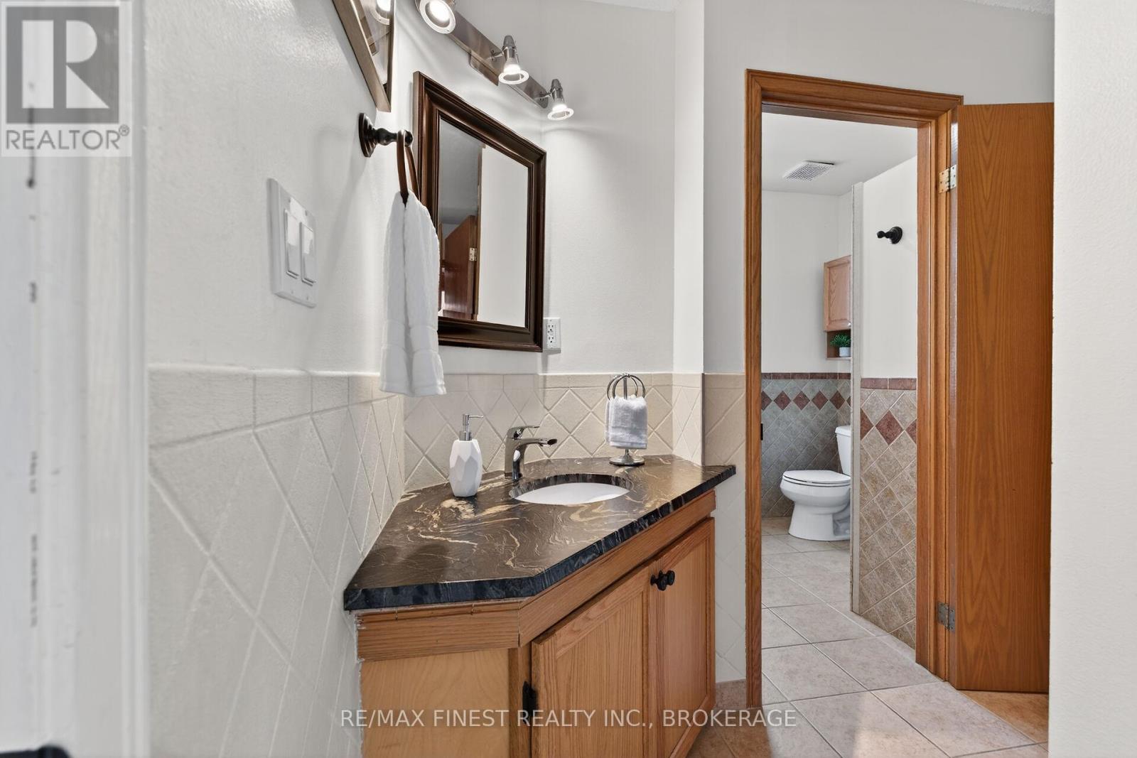 2 Creighton Drive, Loyalist, Ontario  K0H 2H0 - Photo 26 - X13024838