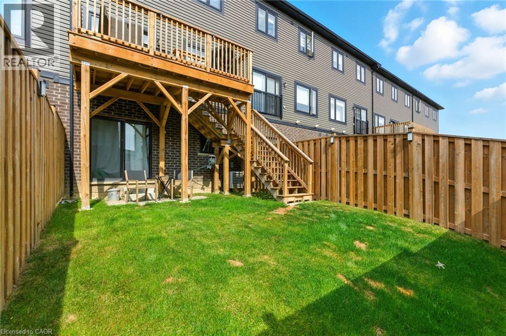 48 Capstone Lane, Hamilton, Ontario  L9C 0E8 - Photo 14 - 40799752