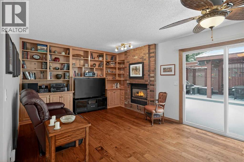 28 Deercross Way SE, Calgary, Alberta  T2J 6E3 - Photo 6 - A2300576