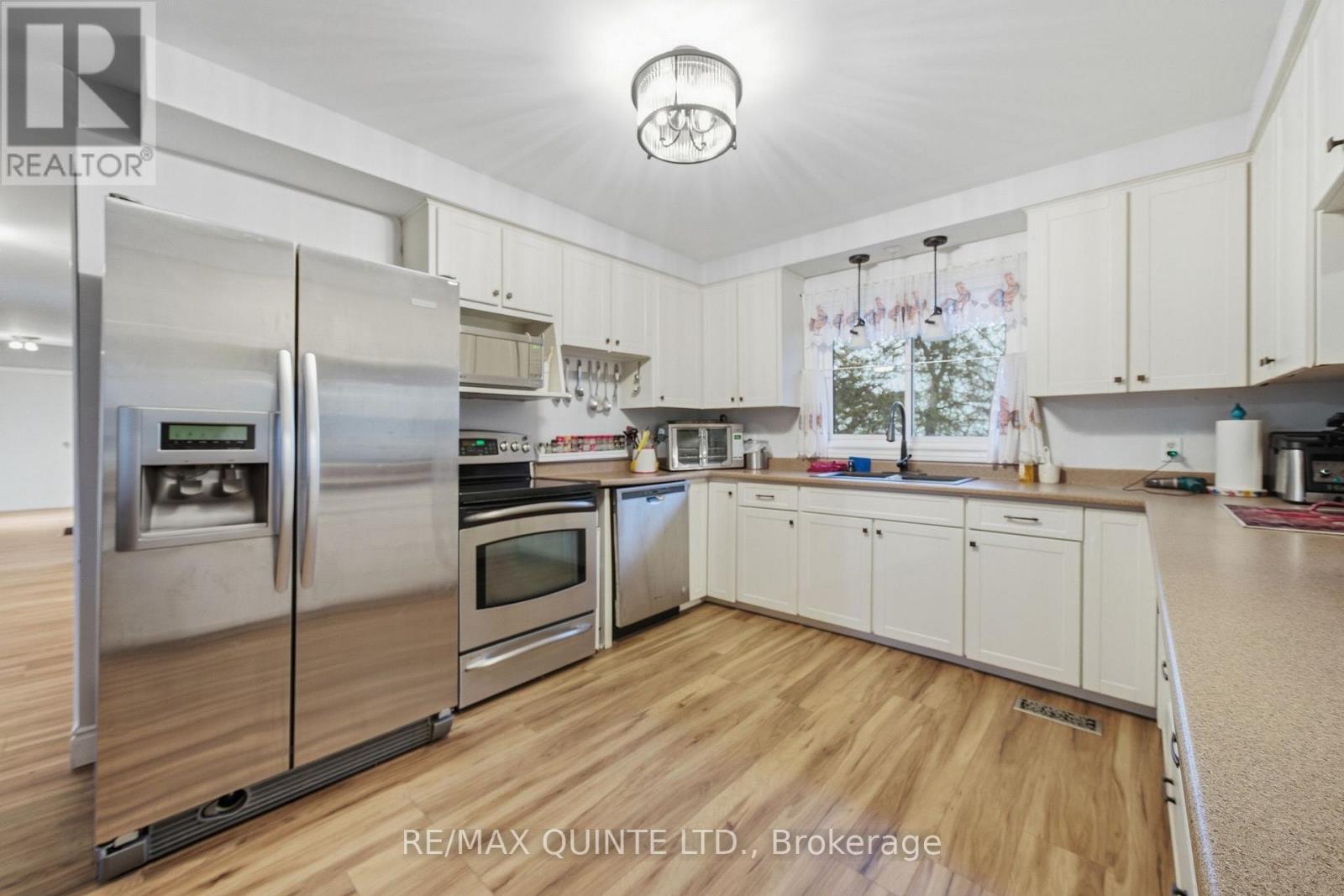 1809 Victoria Road, Prince Edward County, Ontario  K0K 1L0 - Photo 11 - X13024658