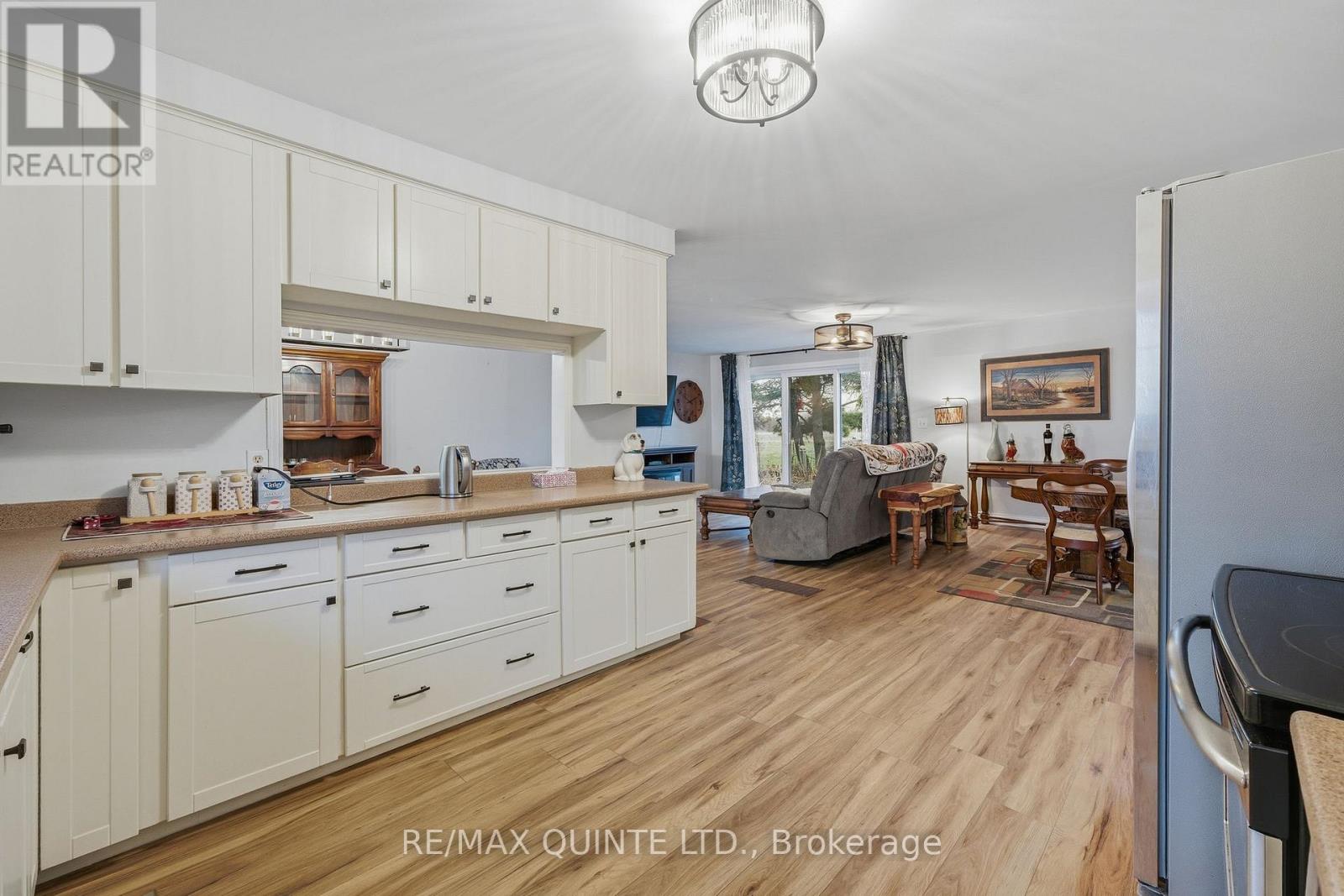 1809 Victoria Road, Prince Edward County, Ontario  K0K 1L0 - Photo 12 - X13024658