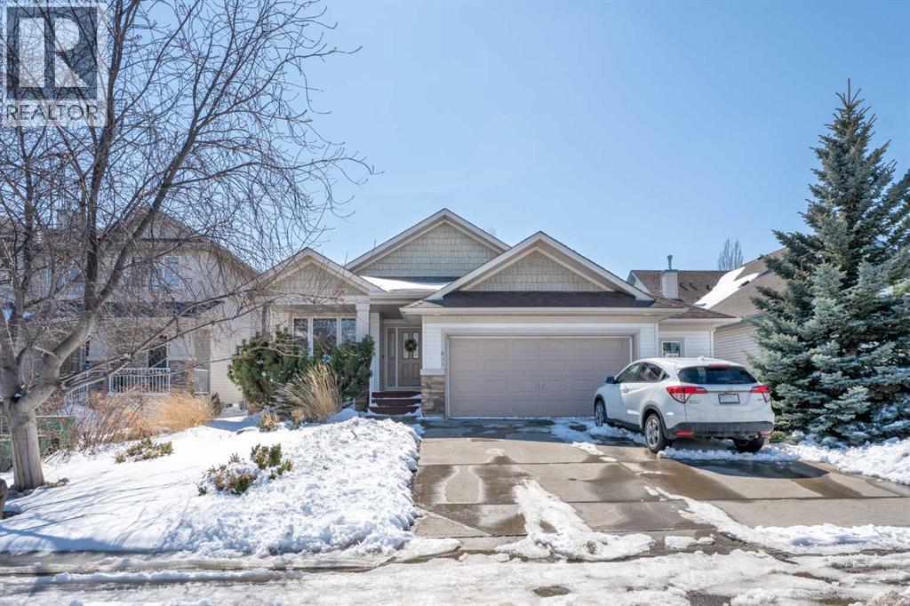 611 Cavendish Beach Bay, Chestermere, Alberta  T1X 1H9 - Photo 5 - A2303442