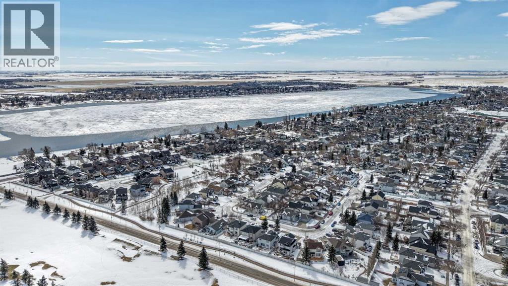 611 Cavendish Beach Bay, Chestermere, Alberta  T1X 1H9 - Photo 46 - A2303442