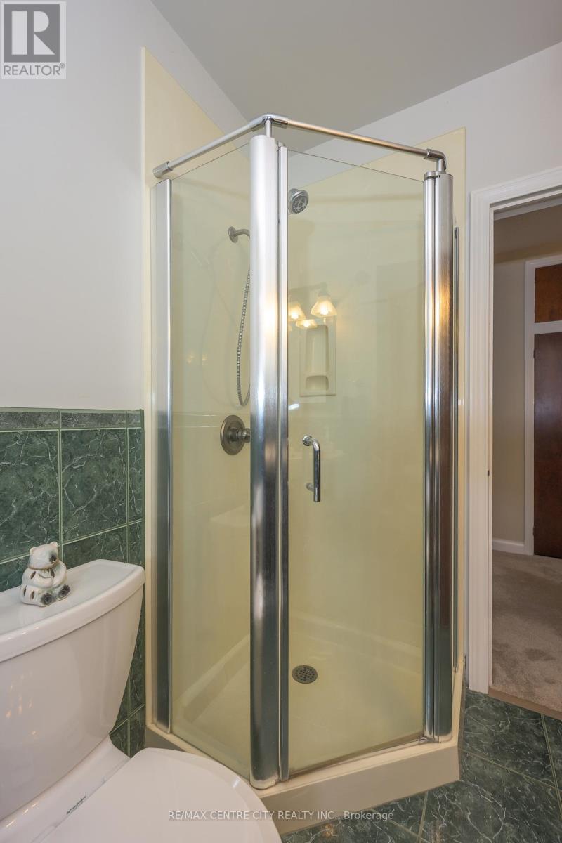 Photo 26 of 32 for 140 Harley Street