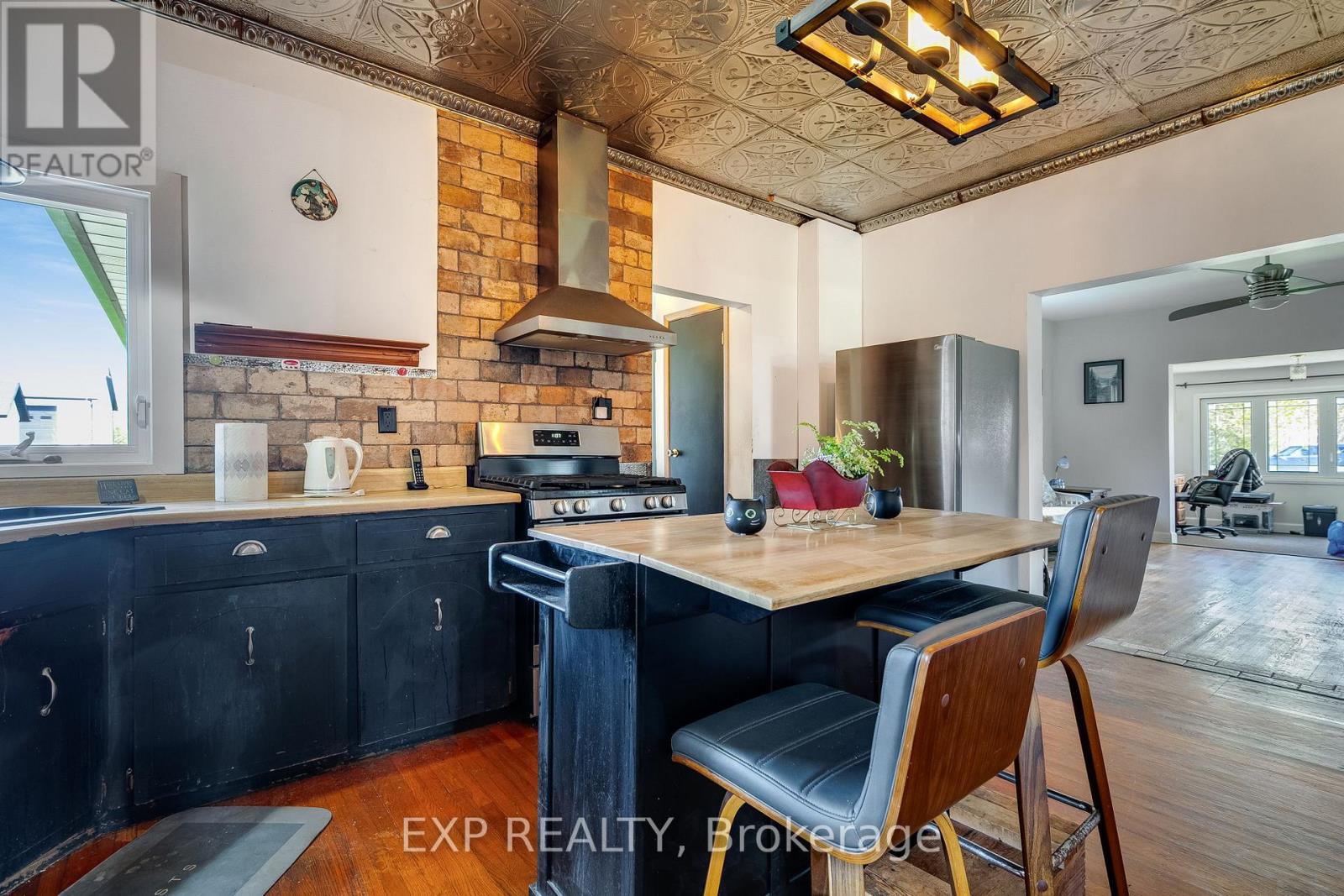 229 Erie St. Street S, Chatham-Kent, Ontario  N0P 1W0 - Photo 12 - X13024680