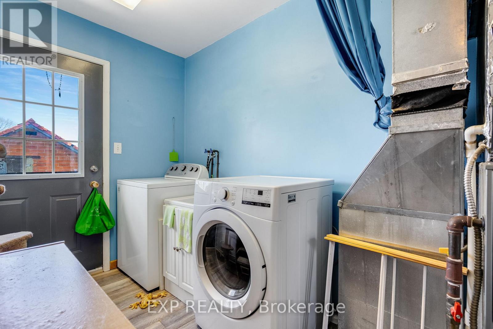 229 Erie St. Street S, Chatham-Kent, Ontario  N0P 1W0 - Photo 38 - X13024680