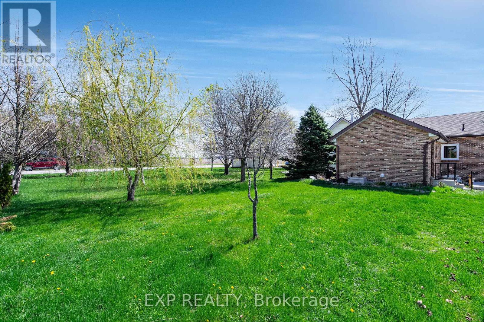 229 Erie St. Street S, Chatham-Kent, Ontario  N0P 1W0 - Photo 4 - X13024680