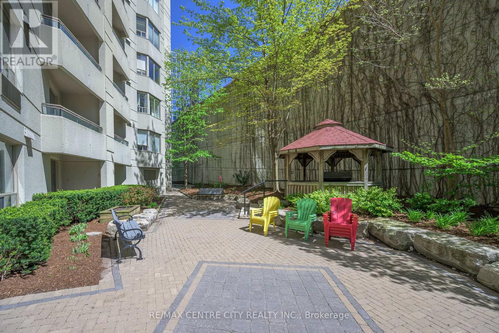 Photo 7 of 36 for 502 - 500 Talbot Street