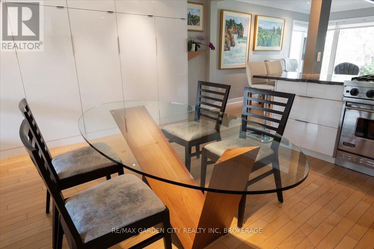 112 Riverdale Drive, St. Catharines, Ontario  L2R 4B9 - Photo 12 - X12745702