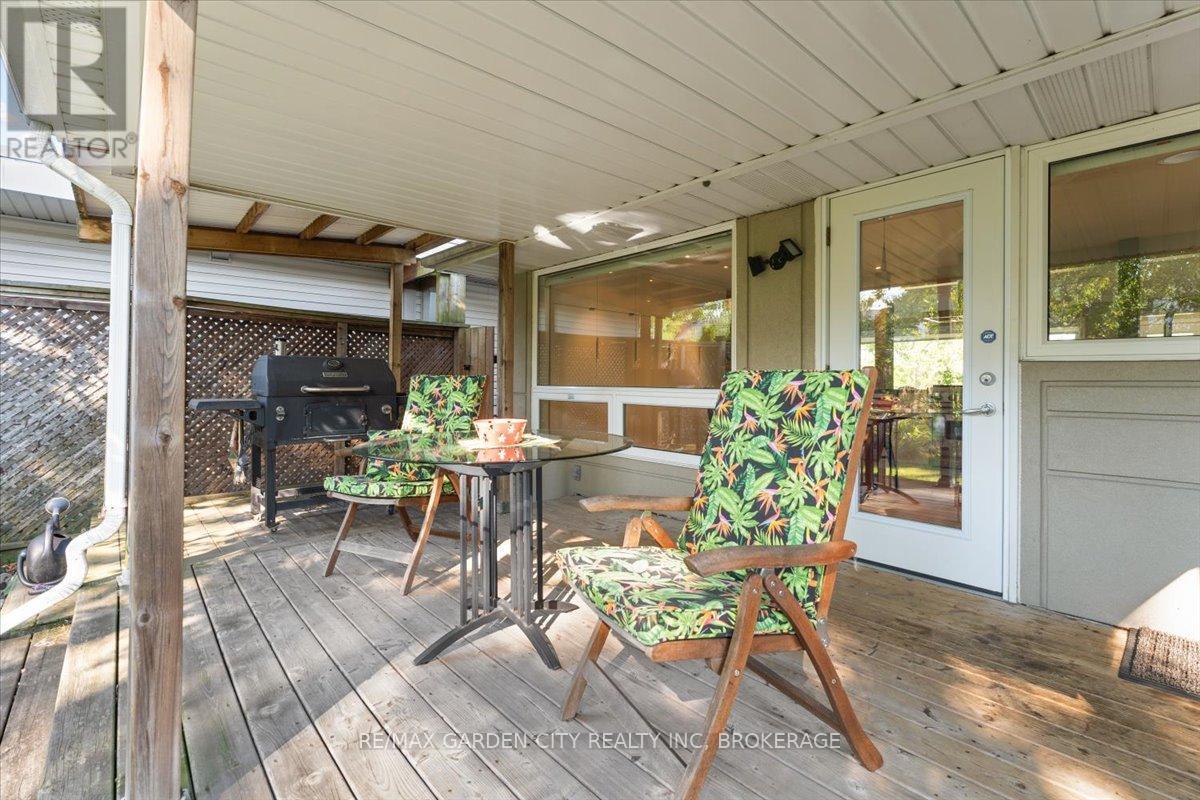 112 Riverdale Drive, St. Catharines, Ontario  L2R 4B9 - Photo 28 - X12745702