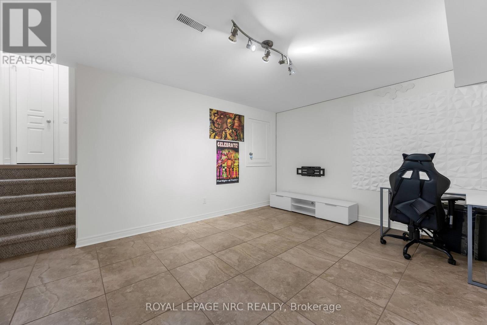 10 Montrose Street, St. Catharines, Ontario  L2S 4A7 - Photo 22 - X12426953