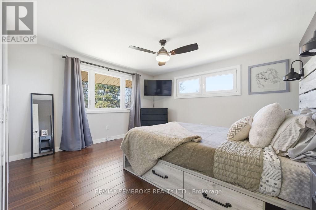 551 Laurentian Drive, Petawawa, Ontario  K8H 2M5 - Photo 20 - X13024746