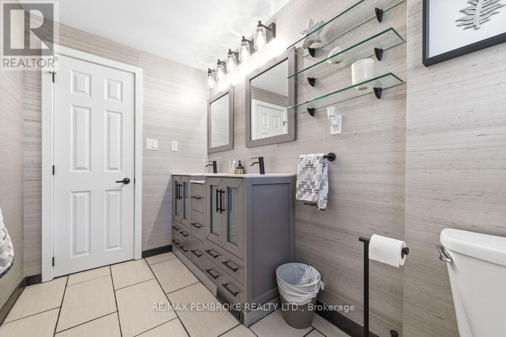 551 Laurentian Drive, Petawawa, Ontario  K8H 2M5 - Photo 24 - X13024746