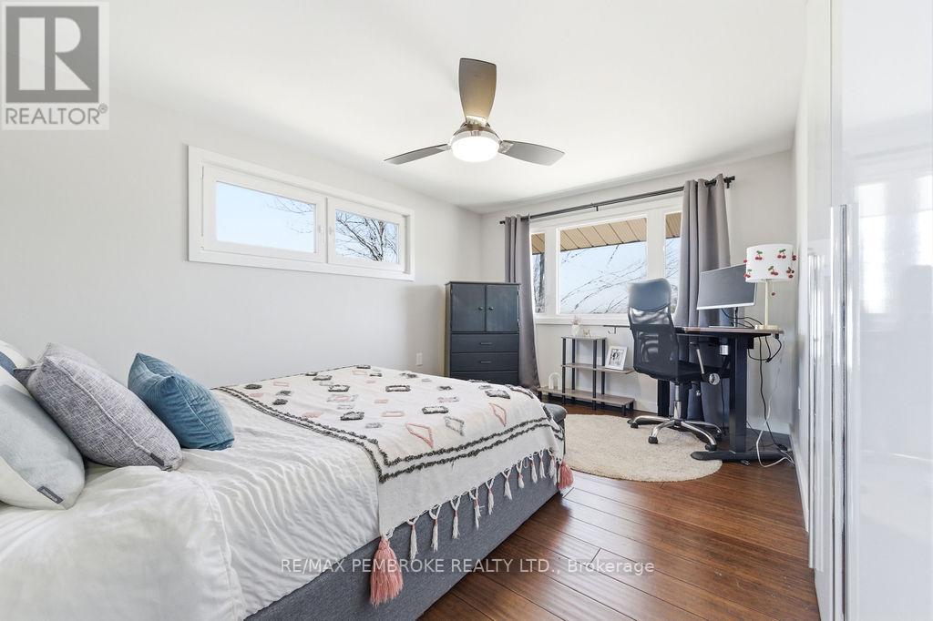 551 Laurentian Drive, Petawawa, Ontario  K8H 2M5 - Photo 25 - X13024746