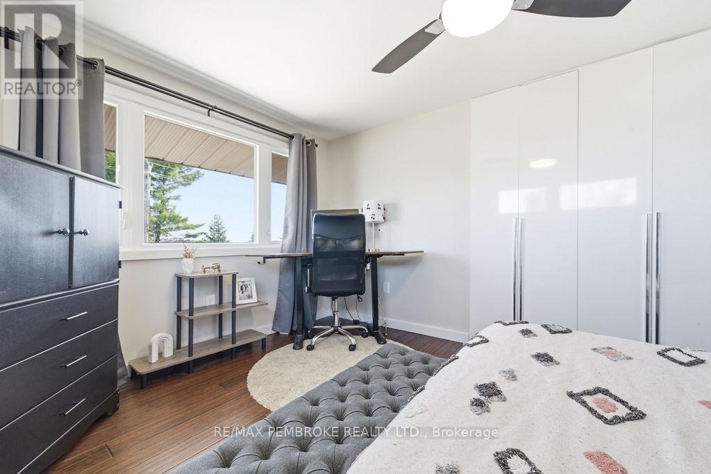 551 Laurentian Drive, Petawawa, Ontario  K8H 2M5 - Photo 27 - X13024746