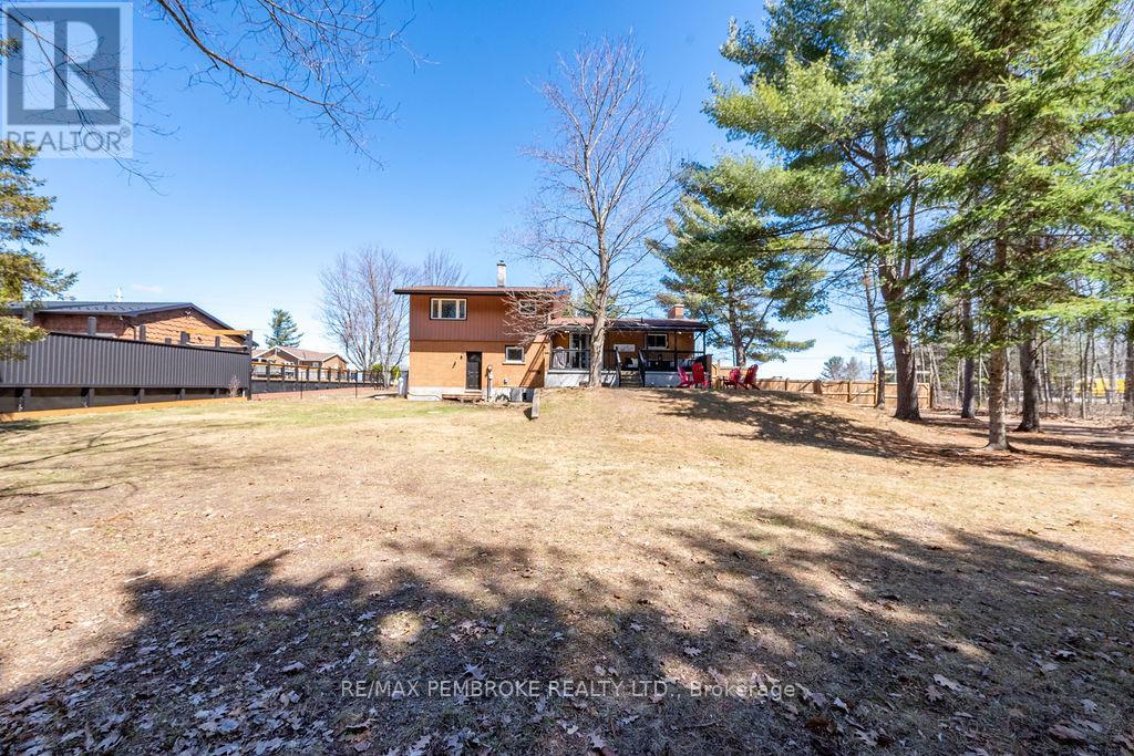 551 Laurentian Drive, Petawawa, Ontario  K8H 2M5 - Photo 39 - X13024746