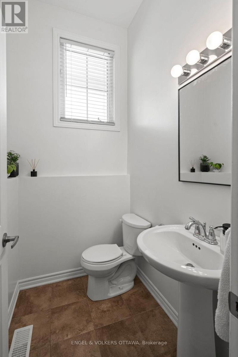 166 Lily Pond Street, Ottawa, Ontario  K2M 0J5 - Photo 14 - X13024722