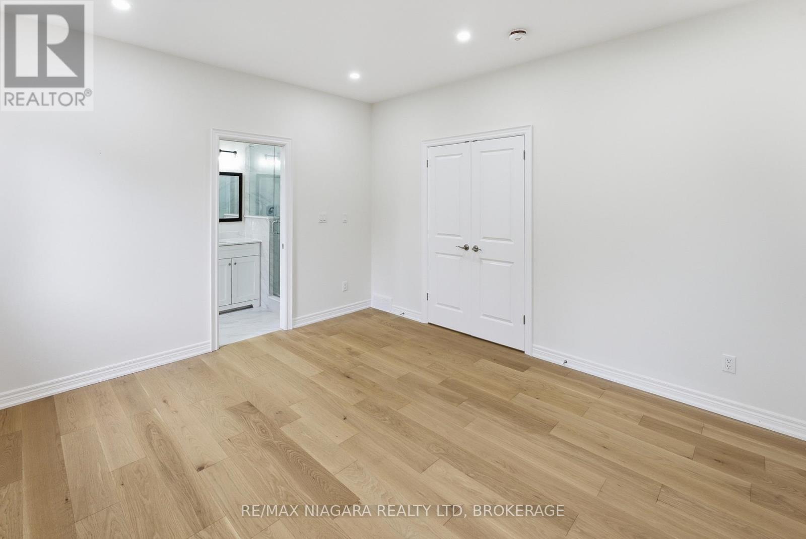 17 Glenbarr Road, St. Catharines, Ontario  L2T 1Y2 - Photo 27 - X13024756