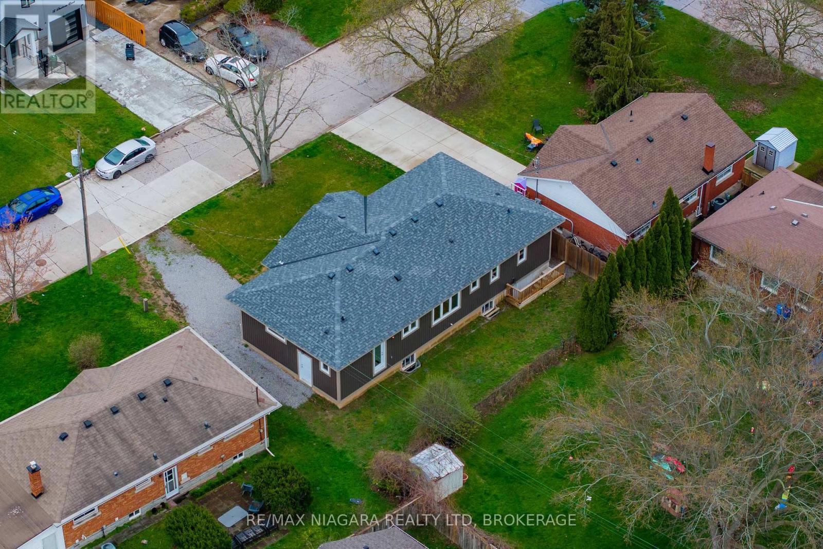 17 Glenbarr Road, St. Catharines, Ontario  L2T 1Y2 - Photo 36 - X13024756