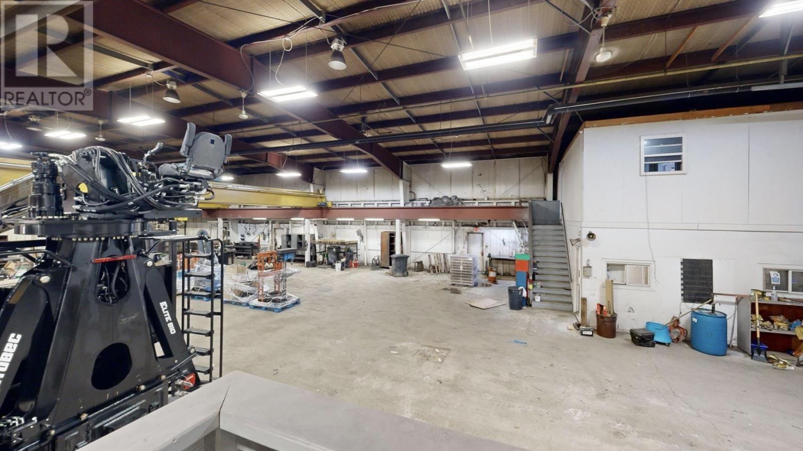 37 Perini Rd, Elliot Lake, Ontario  P5A 2T1 - Photo 14 - SM250407