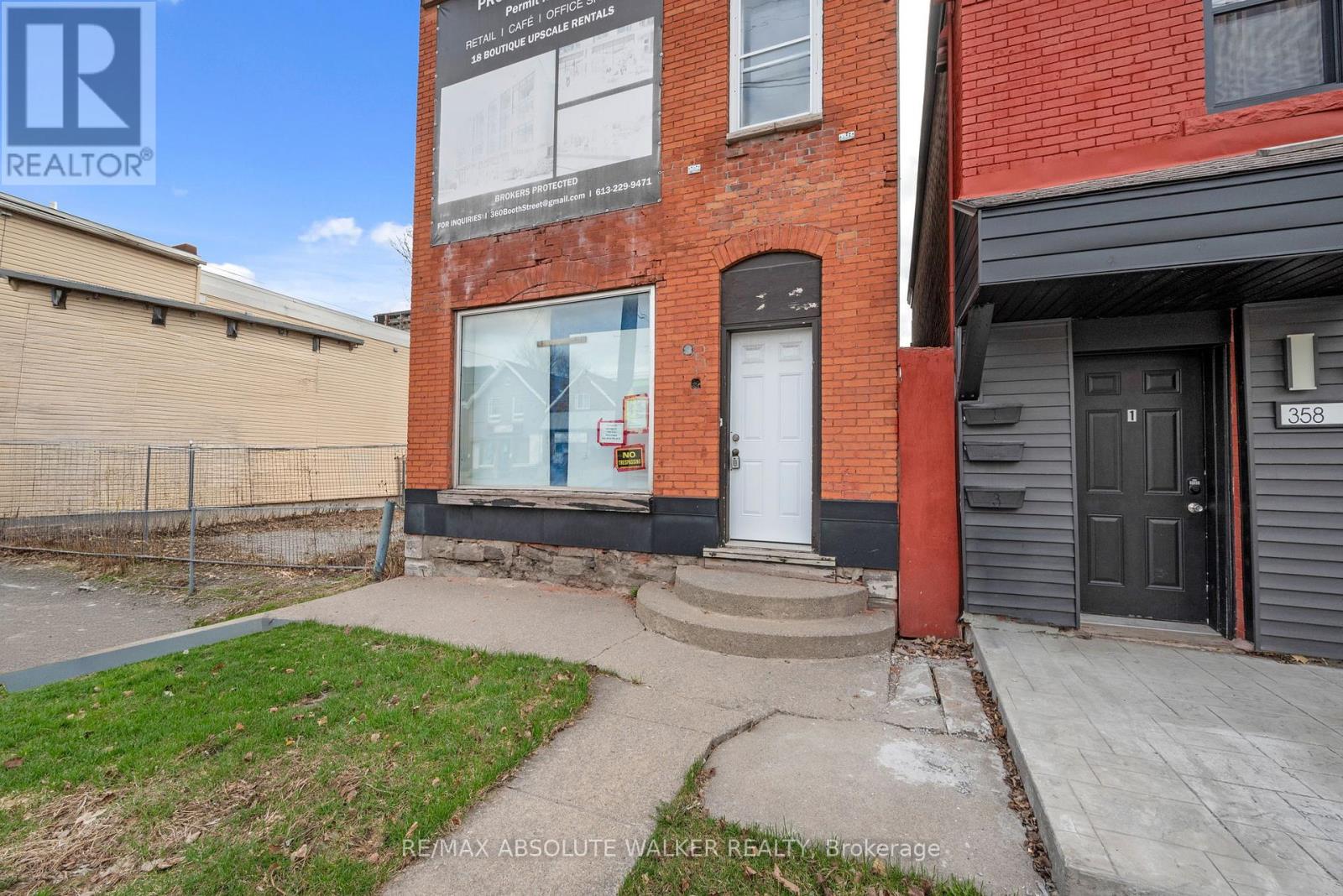 360 BOOTH STREET, Ottawa, Ontario