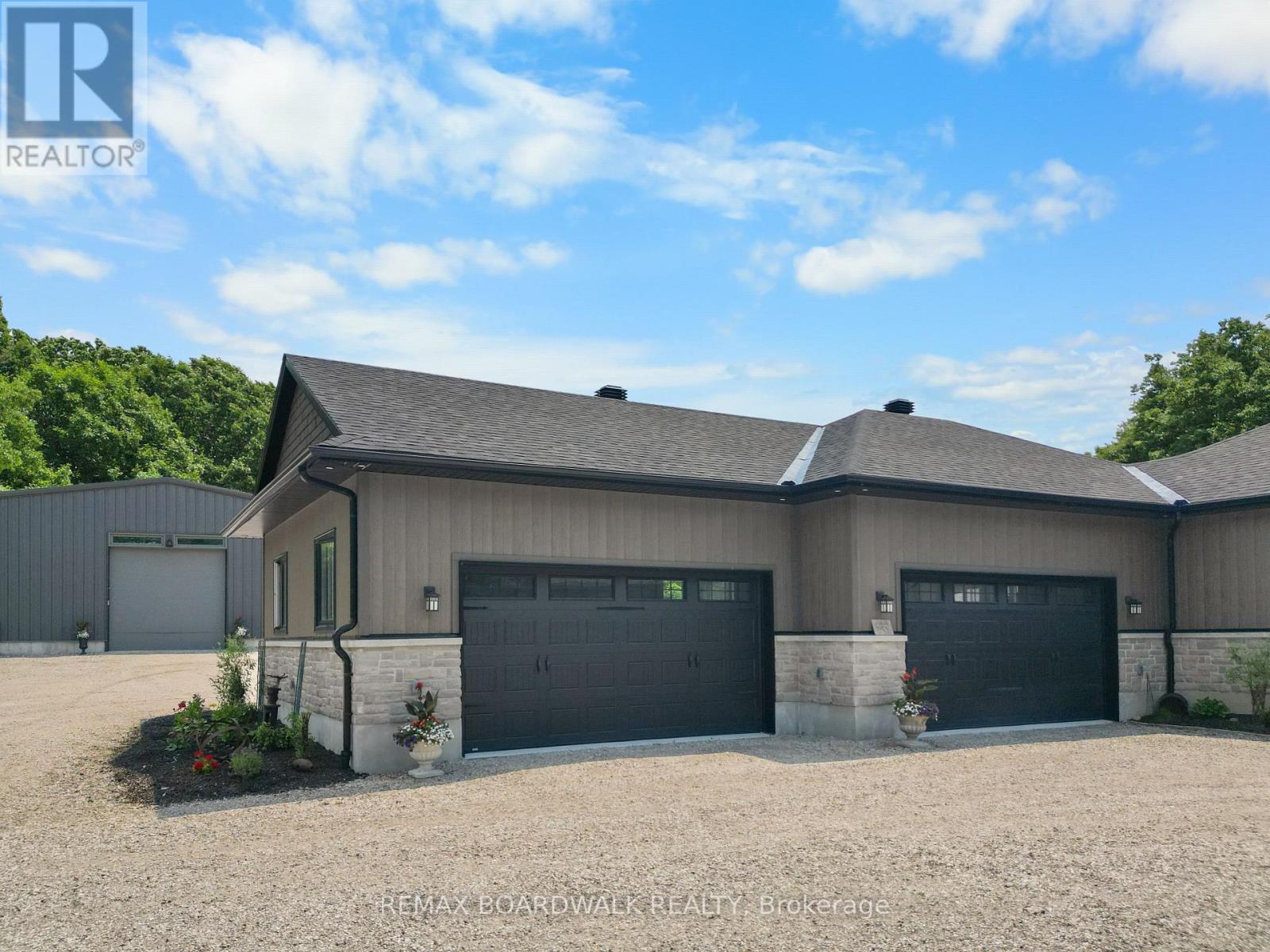 1155 Ebbs Bay Road, Drummond/north Elmsley, Ontario  K7C 0C5 - Photo 4 - X12797430
