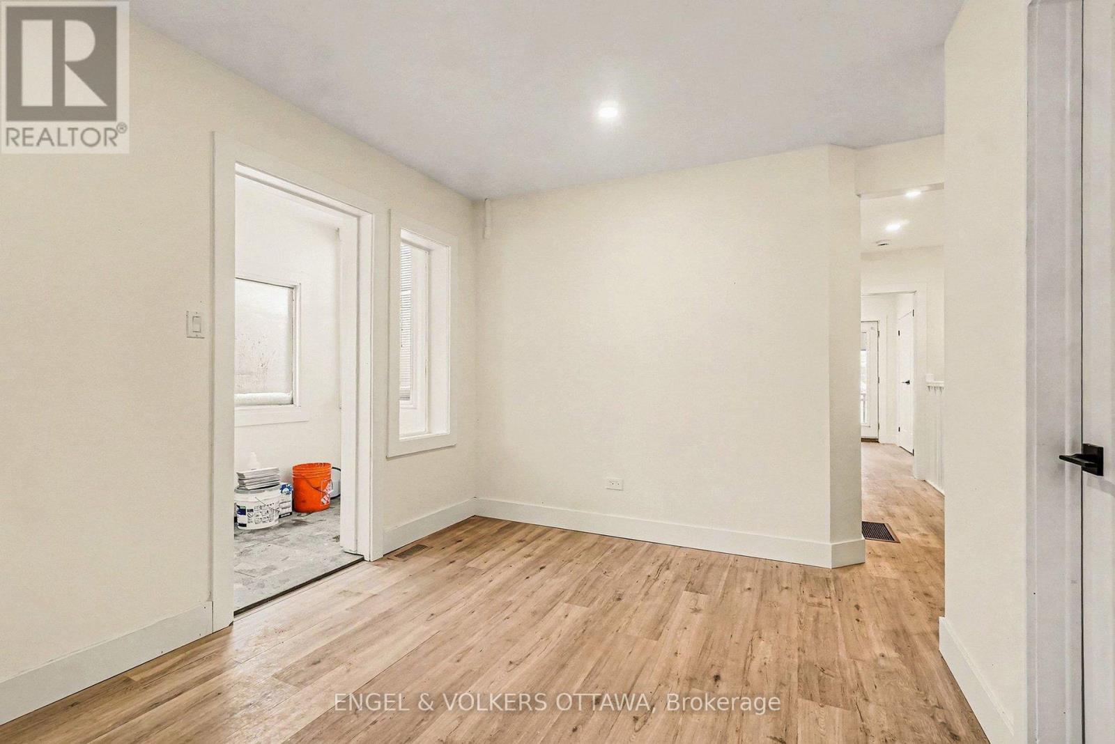 2 - 97 Main Street, Ottawa, Ontario  K1S 1B7 - Photo 19 - X12812938