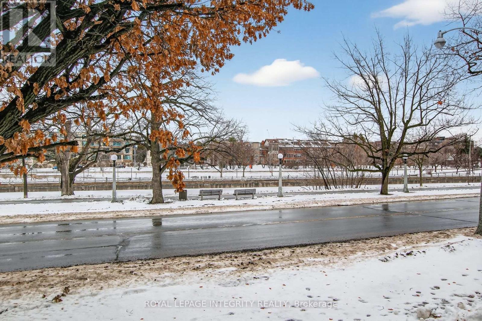 112 Queen Elizabeth Drive, Ottawa, Ontario  K2P 0Z5 - Photo 49 - X12896862