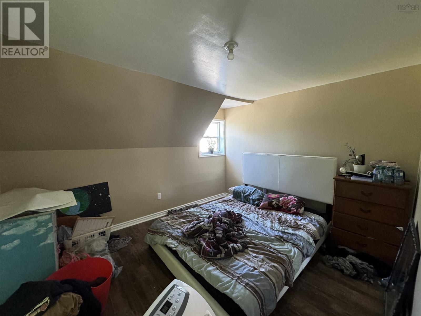 71 Brook Street, North Sydney, Nova Scotia  B2A 2J6 - Photo 5 - 202601248