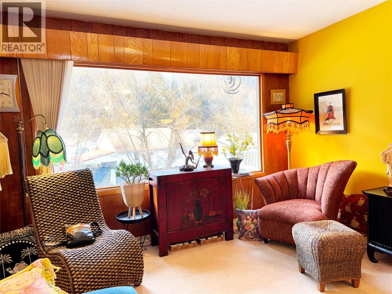 214 Wellington Avenue, Warfield, British Columbia  V1R 2K5 - Photo 2 - 10375596