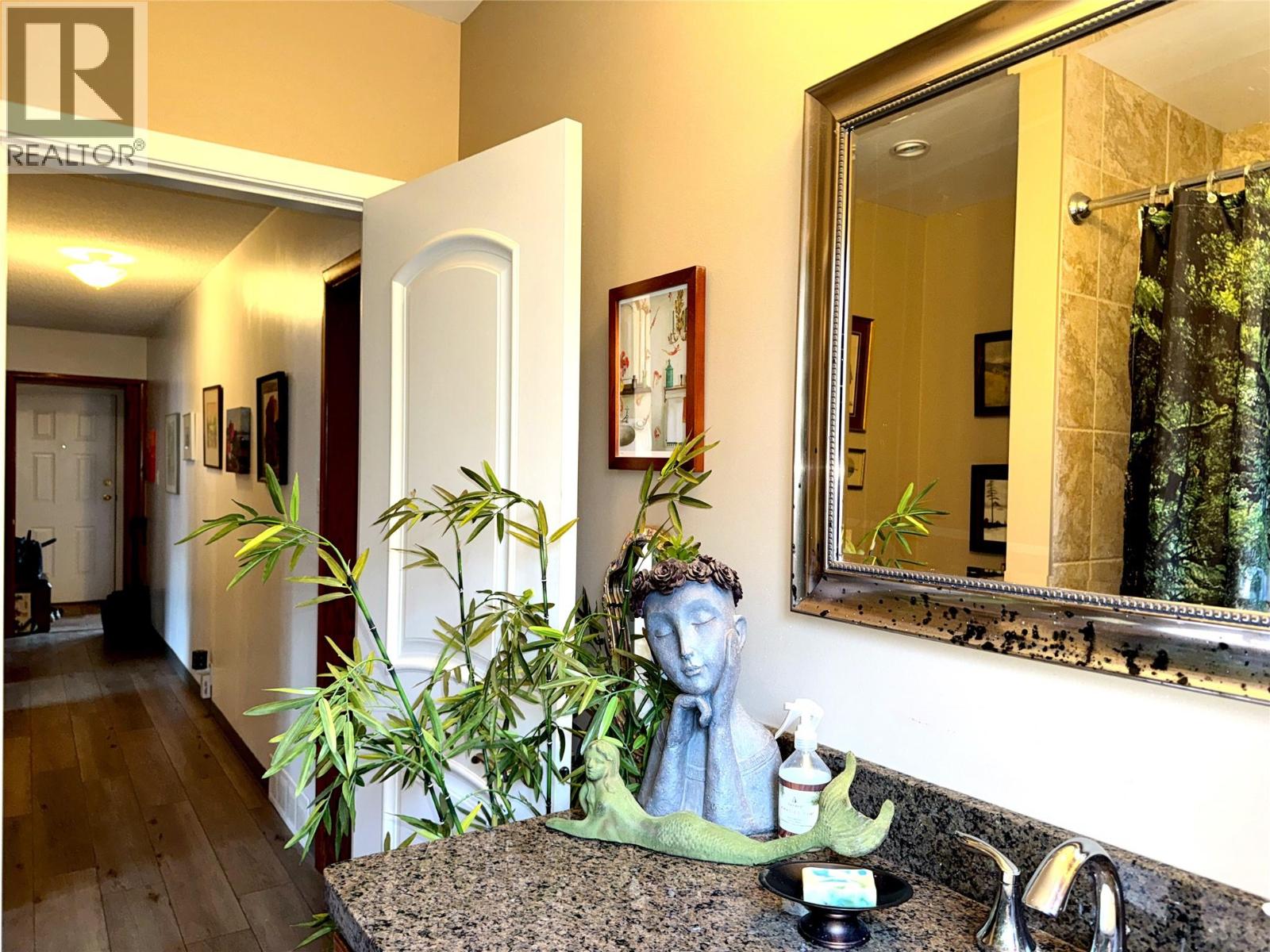 214 Wellington Avenue, Warfield, British Columbia  V1R 2K5 - Photo 12 - 10375596