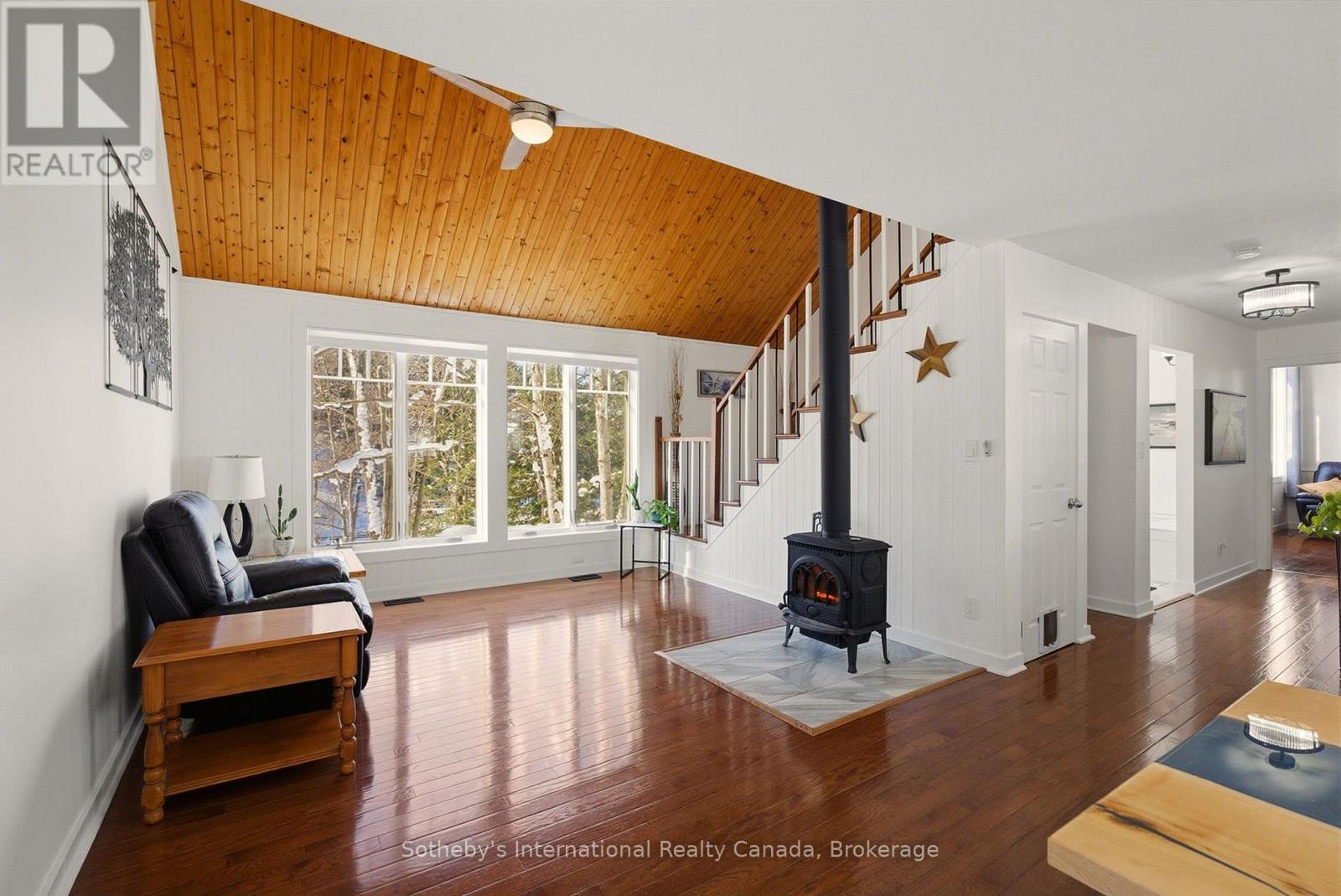 1037 Foreman Road, Muskoka Lakes, Ontario  P0B 1J0 - Photo 5 - X13024616