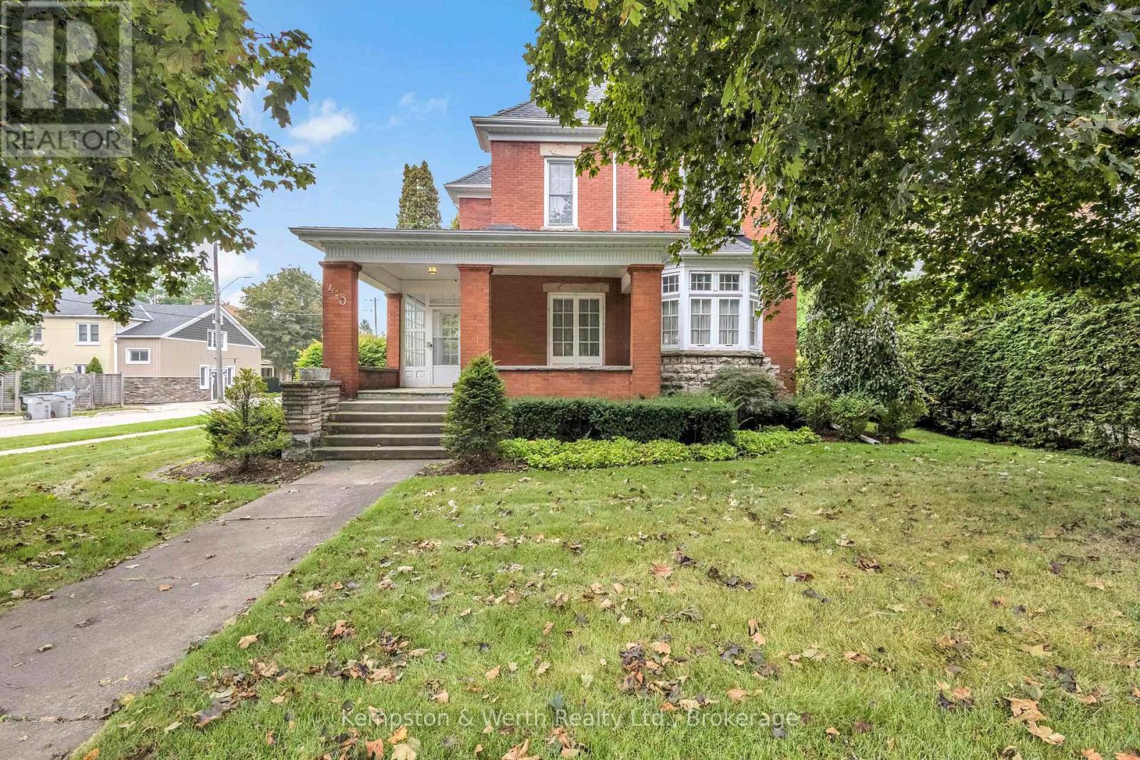 410 MAIN STREET W, North Perth, Ontario