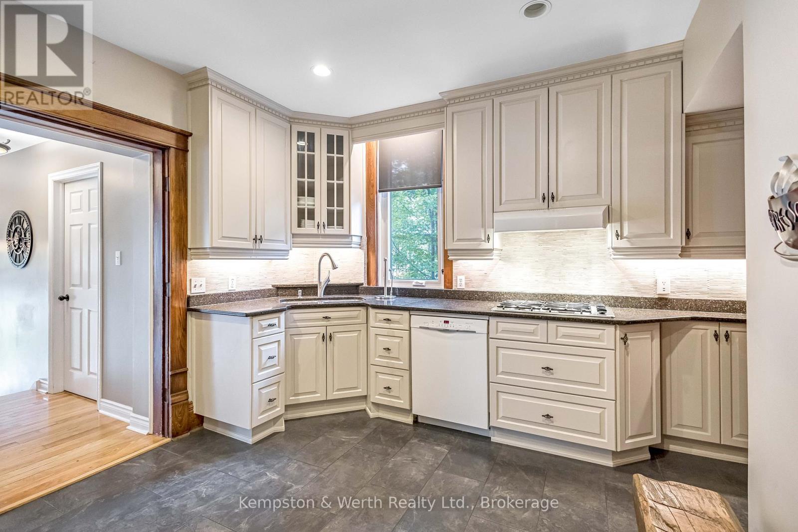 410 Main Street W, North Perth, Ontario  N4W 1A6 - Photo 13 - X13024728