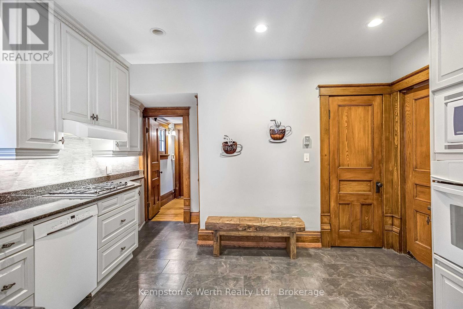 410 Main Street W, North Perth, Ontario  N4W 1A6 - Photo 14 - X13024728