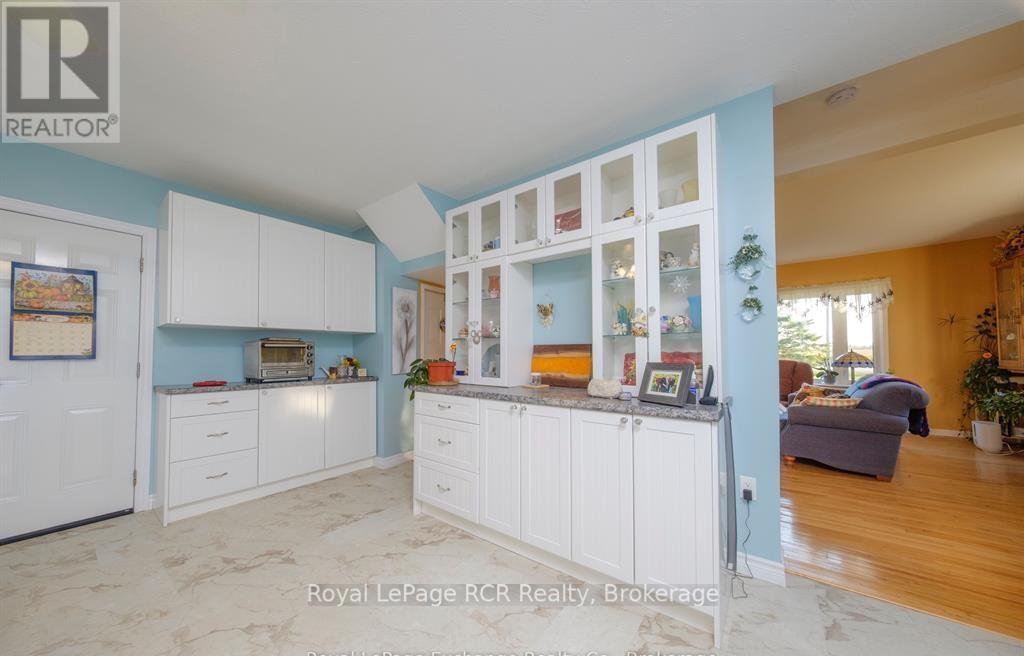 3898 Bruce Rd 6 Road, Huron-Kinloss, Ontario  N0G 2R0 - Photo 7 - X13024780