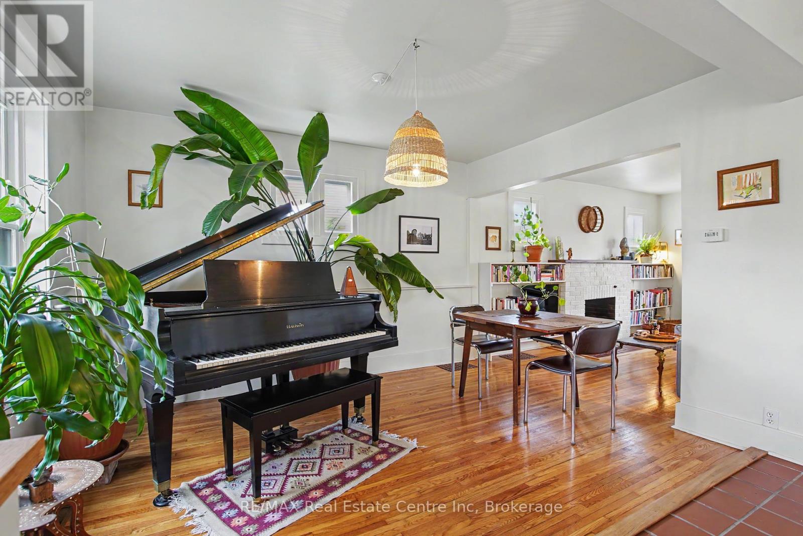 297 Waterloo Avenue, Guelph, Ontario  N1H 3J7 - Photo 18 - X13024830