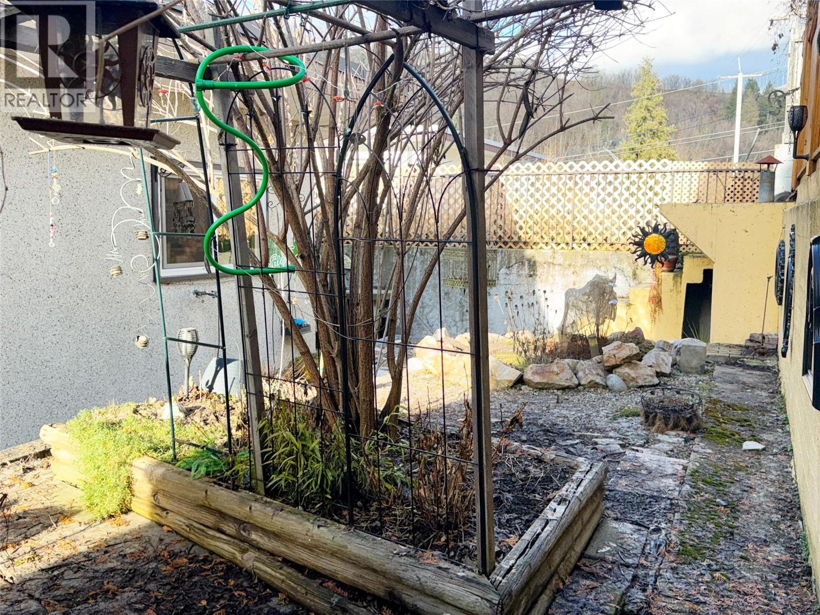 214 Wellington Avenue, Warfield, British Columbia  V1R 2K5 - Photo 59 - 10375596