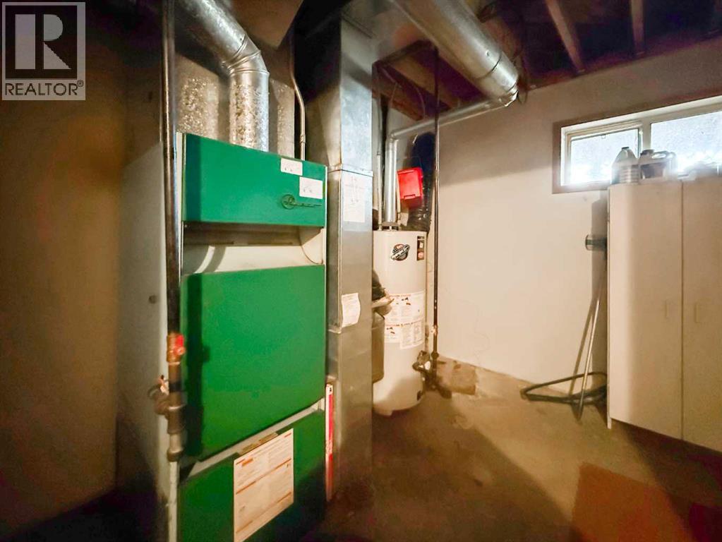 5002 49 Avenue, Botha, Alberta  T0C 0N0 - Photo 18 - A2260308