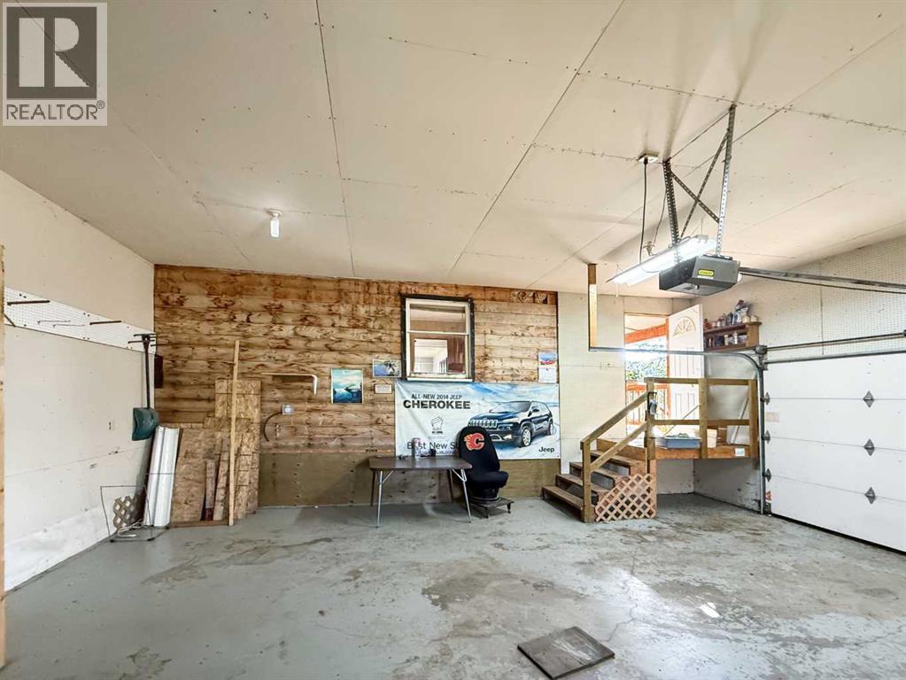 5002 49 Avenue, Botha, Alberta  T0C 0N0 - Photo 21 - A2260308